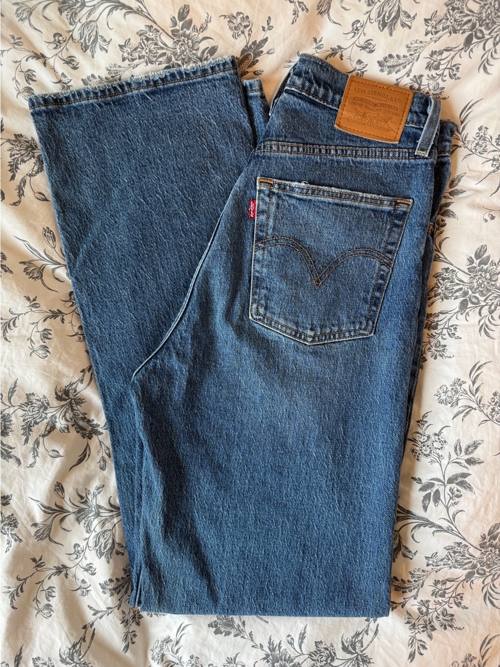 Levi's Premium Ribcage Straight Jean